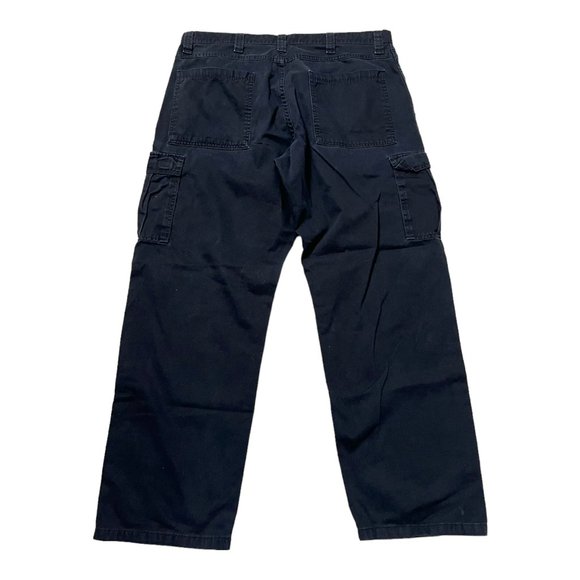 Wrangler Men's Pants Black Cargo  Size 38x32 - Picture 2 of 6